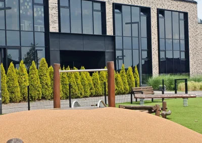 Realizacja fasady aluminiowej w Łochowie pod Bydgoszczą 6